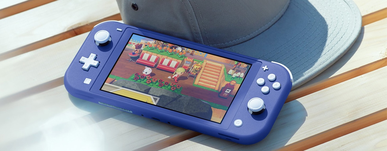 Un YouTubeur compare la Switch Lite Bleue à d'autres consoles Nintendo - VIDEO