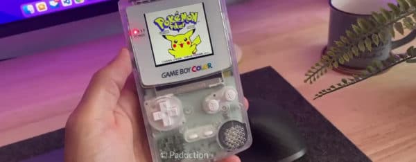 Il ajoute un port Type-C et une charge sans fil à sa GameBoy Color - FUN